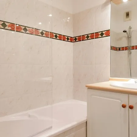 דירה Palmier Calme, 2 Chambres, 2 Salle De Bains, 2 Wc, Clim, Parking קאן
