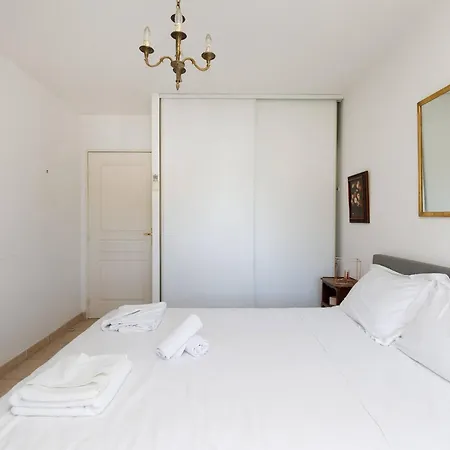 דירה Palmier Calme, 2 Chambres, 2 Salle De Bains, 2 Wc, Clim, Parking קאן