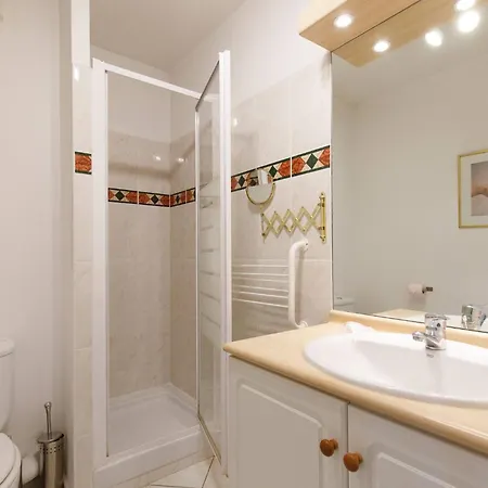 דירה Palmier Calme, 2 Chambres, 2 Salle De Bains, 2 Wc, Clim, Parking